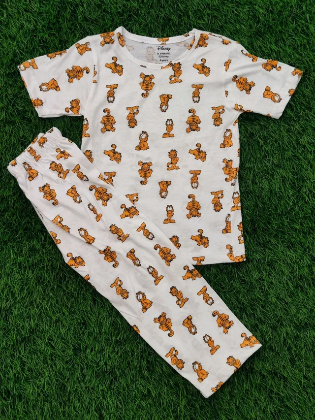 Half Sleeve Pyjama set (Co-ord set) for Boys & Girls - Tiger White