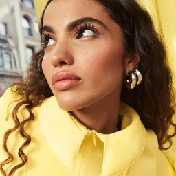 Maybelline New York Colossal Bubble Waterproof Mascara 8.75ml | Volumizing, Buildable & Lightweight Formula | Long-Lasting, Smudge-Free, Curl-Defining Lash Look