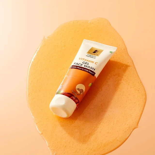 Pilgrim Vitamin C Gel Face Wash, 100ml | Brightens Skin, Reduces Dullness, and Cleanses Gently for a Refreshed Look.