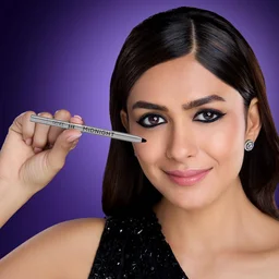 Renee Midnight Kohl Pencil Kajal | Bold, Smudge-Proof Eyes | 24 Hrs Long Stay | Waterproof | Vitamin E | Matte Finish | Intense Black Color | Rich Color Payoff 1.5 Gm