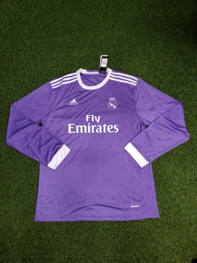 Retro Madrid 2016-17 Away Full Sleeve - M