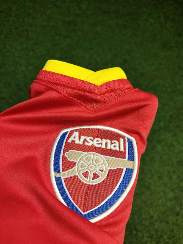 Retro Arsenal 2004-05 Home Jersey - M