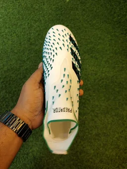 Predator Freak High-Top Without Lace White And Green - 6