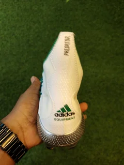 Predator Freak High-Top Without Lace White And Green - 6