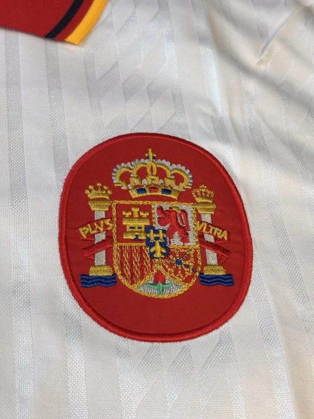 Retro Spain 1994 Away White Half Sleeve - XL