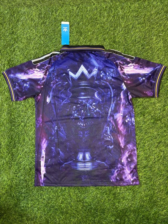 Manchester United Violet Special Master Edition Half Sleeve - XL