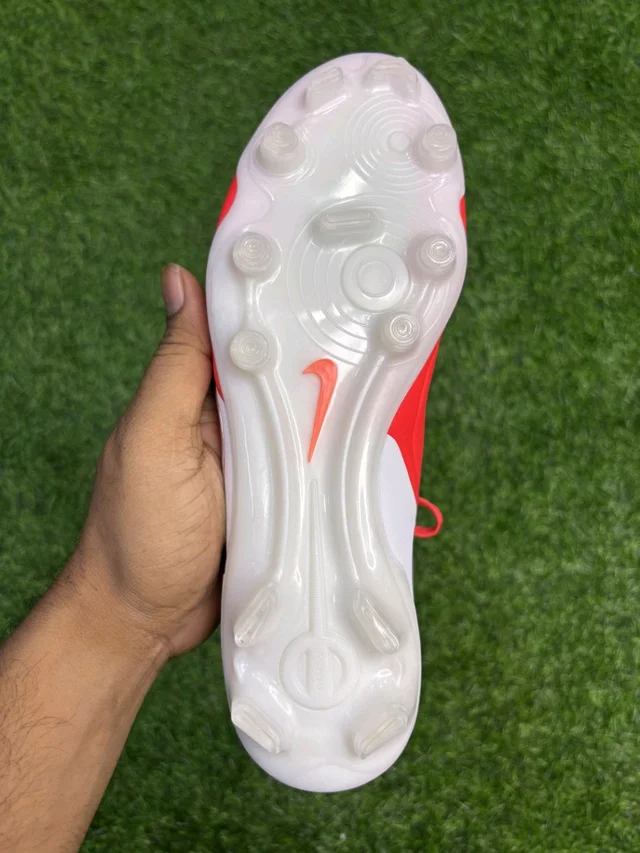 Tiempo Legend 10 Elite Red Colour FG With Lace - 10