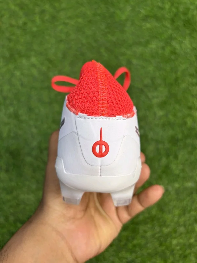 Tiempo Legend 10 Elite Red Colour FG With Lace - 10