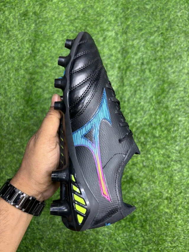 Mizuno Neo Black Colour Low-top FG With Lace - 6