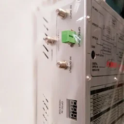 Power 10 dBm mini transmitter (AGC)