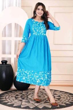 Women Floral Print Viscose Rayon Straight Kurta (Pink) - Scooter, 6XL