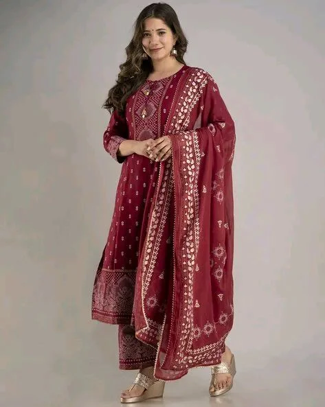 Women Viscose Rayon Kurta. Pant Dupatta Set - Claret, 2XL