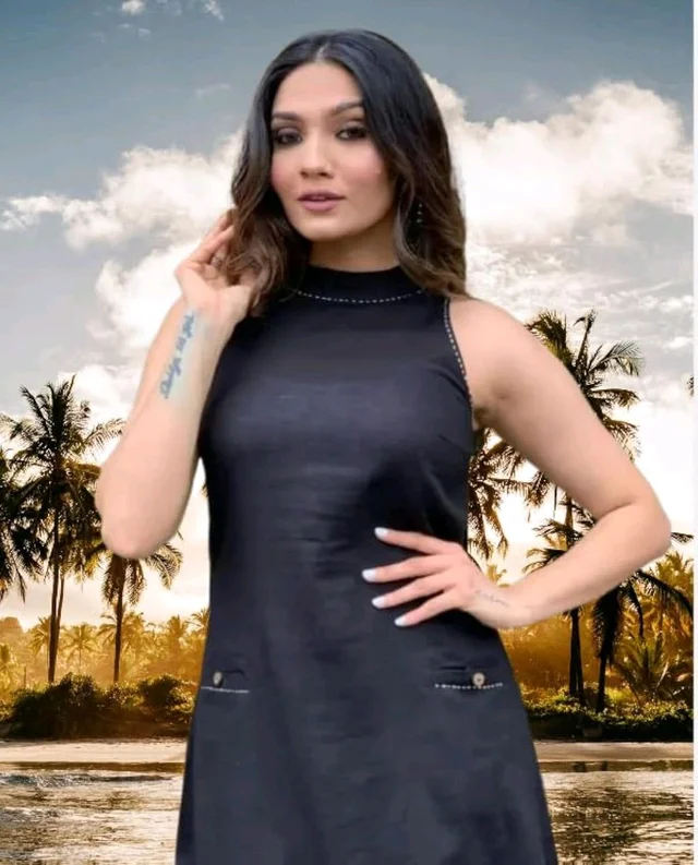 Mehendi Halter Neck Kurta & Cotton Culottes - Black, L