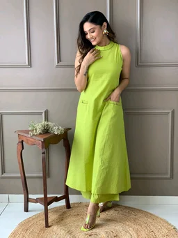 Mehendi Halter Neck Kurta & Cotton Culottes - Wasabi, S
