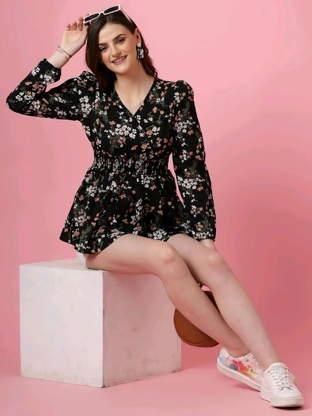 Women's Casual Puff Sleeves Floral Print Peplum Top - Black, L