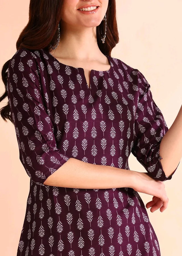 Women Floral Print Cotton Rayon Straight Kurta (Blue) - Wine Berry, L