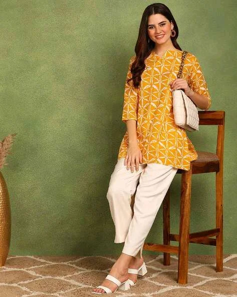 Turquoise Printed Poly Rayon Short Kurti For Women And Girls - Sea Buckthorn, XXL