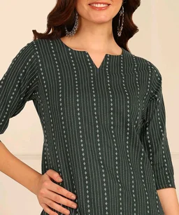 Women Striped Pure Cotton. Straight Kurta (Purple) - Nandor, XXL