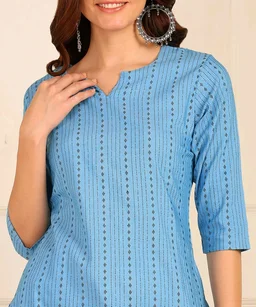 Women Striped Pure Cotton. Straight Kurta (Purple) - Ship Cove, XXXL