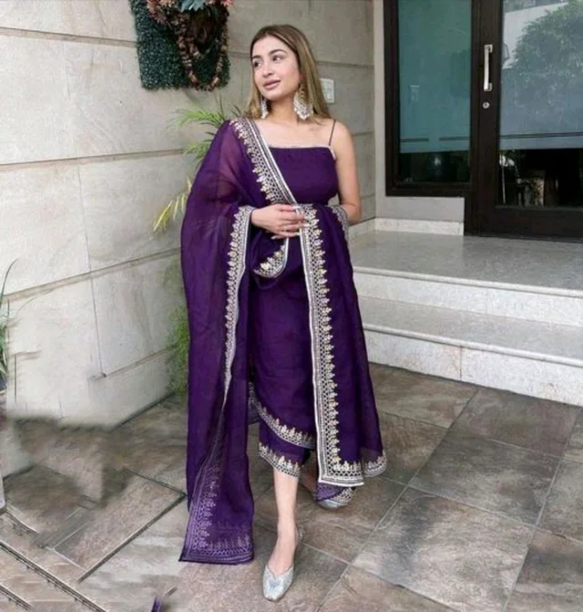 Women's Georgette Sleeveless Kurti Set With Embroidered Lace - Purple, M