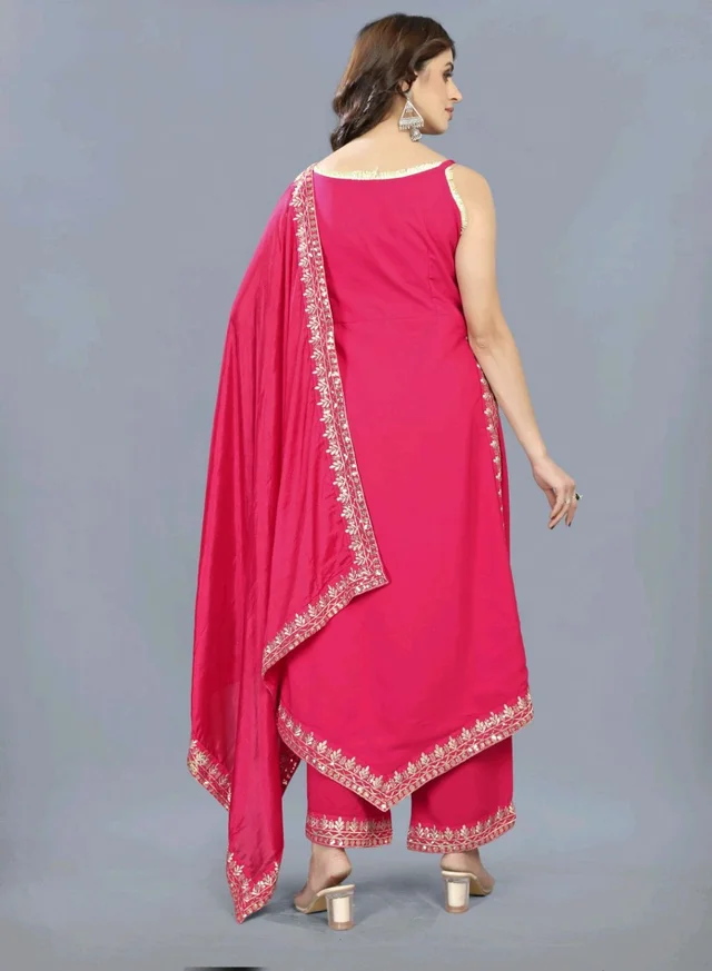 Women's Georgette Sleeveless Kurti Set With Embroidered Lace - Radical Red, S