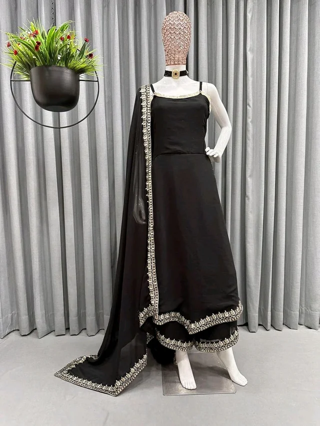 Women's Georgette Sleeveless Kurti Set With Embroidered Lace - Black, XL