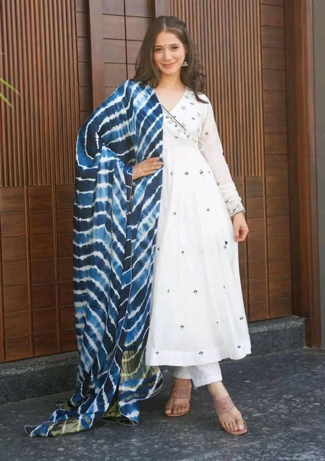 Elegant White Color Georgette Embroidery Sequence Gown - White, L