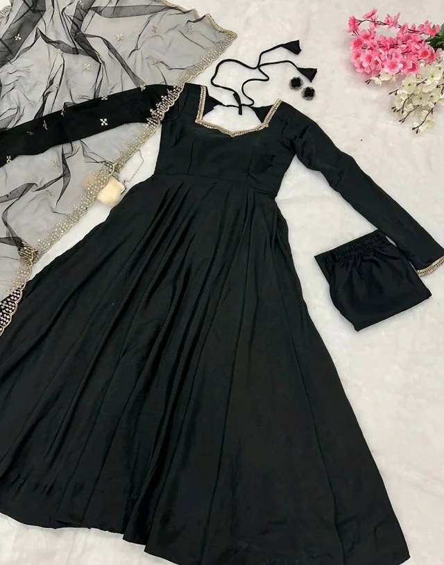 Delightful Light Pink Anarkali Gown With Net Dupatta - Black, XS