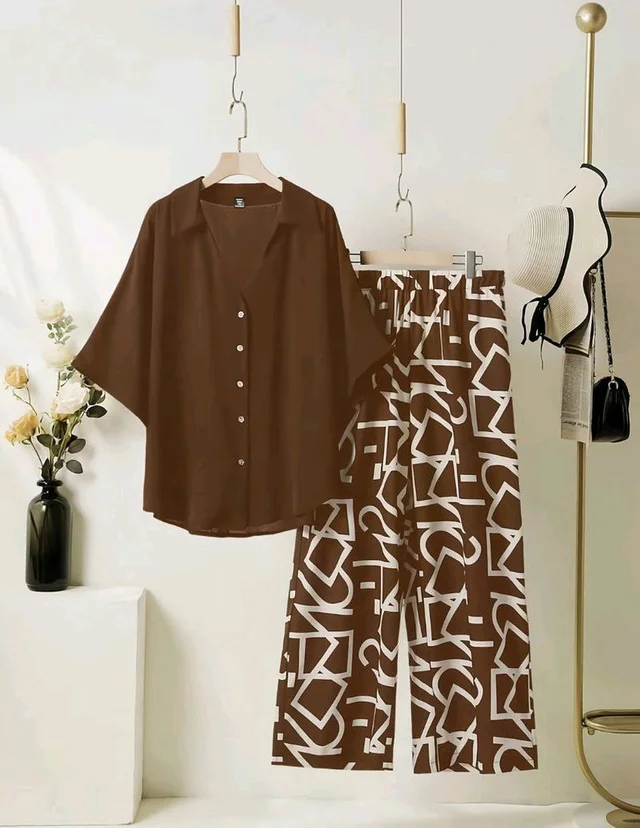 ELEGANT PINE GREEN TOP WITH GRAPHIC PALAZZO SET - Irish Coffee, XXL