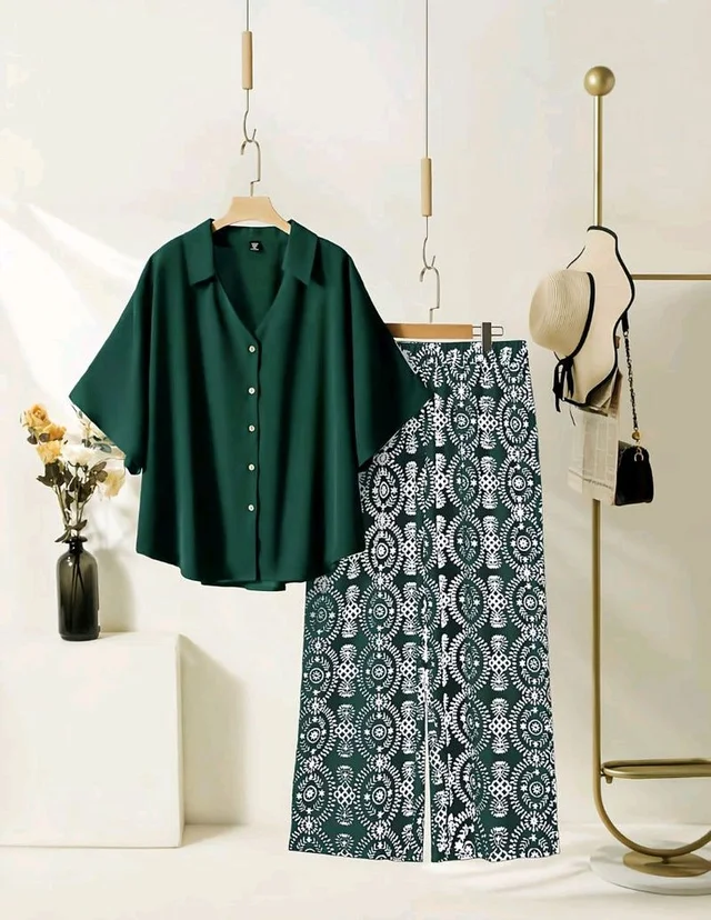 ELEGANT PINE GREEN TOP WITH GRAPHIC PALAZZO SET - Plantation, XXL
