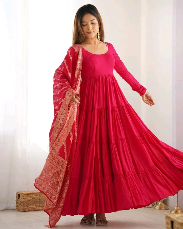PURE SOFT FOX GEORGETTE FULL FLAIR LAYRED ANARKALI SET - Cardinal, Xs