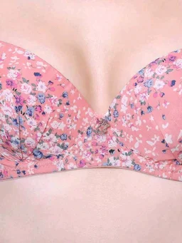 Women Everyday Lightly Padded Bra (Red)
- Wewak, 36B