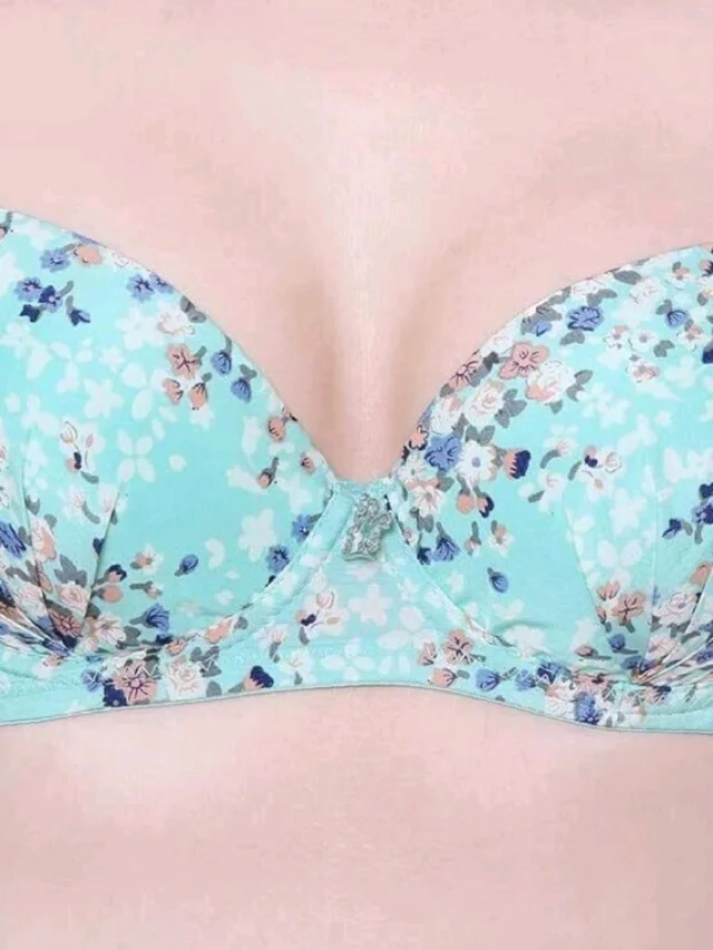 Women Everyday Lightly Padded Bra (Red)
- Green, 36B