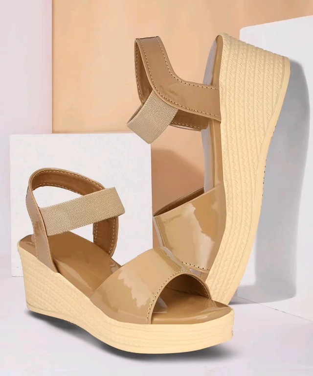 Women Wedges Sandal (Black, 6)
- Whiskey, 6