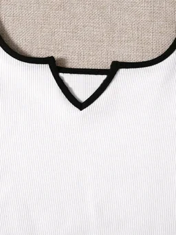 Women's Casual Notch Neck Ribbed Knit Slim Fit Crop Tank Top
- White, L