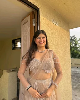 Ethereal Peach Net Saree With Pearl & Katdana Handwork
- Just Right, Free Size