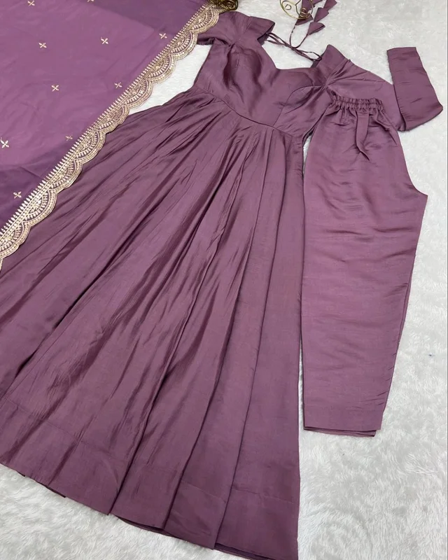 Women's Printed Romanslik Full Sleeve V-Neck Zip Beautiful Anarkali Gown with Dupatta & Pant - Mauve, M