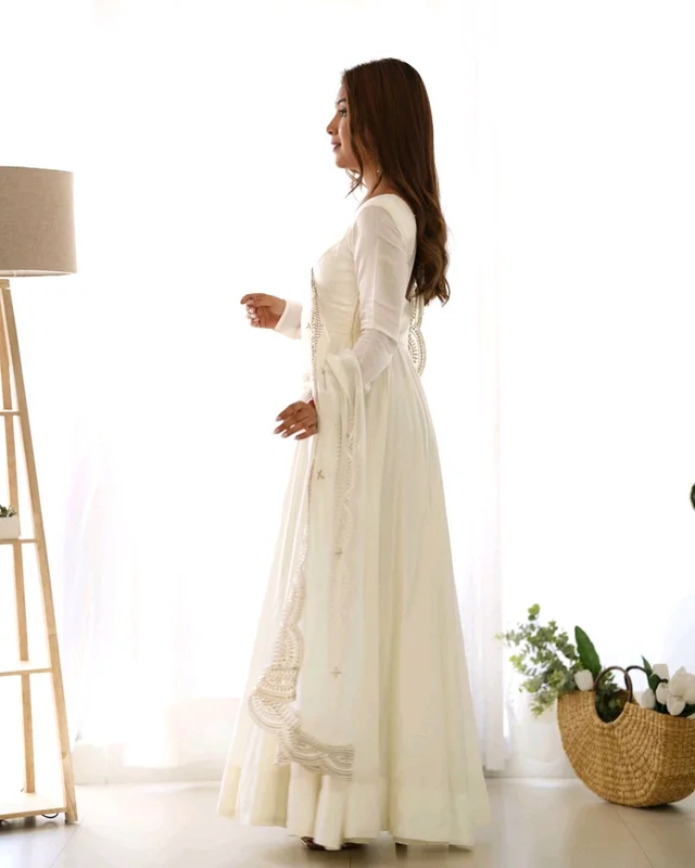 Women's Printed Romanslik Full Sleeve V-Neck Zip Beautiful Anarkali Gown with Dupatta & Pant - White, XXL