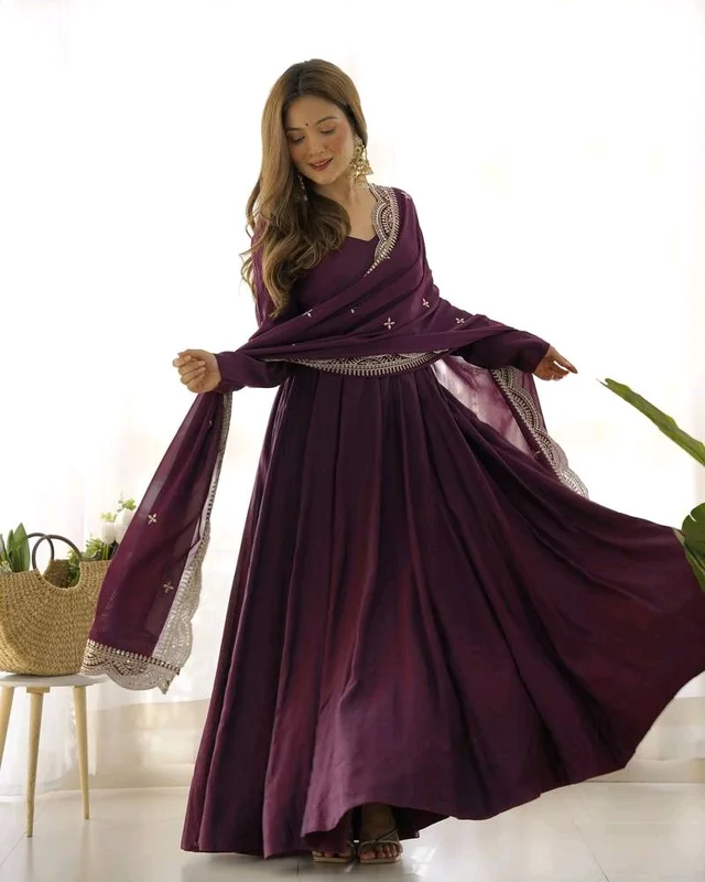 Women's Printed Romanslik Full Sleeve V-Neck Zip Beautiful Anarkali Gown with Dupatta & Pant - wine, XXL