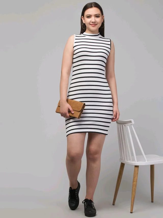Women Bodycon Black, Red, White Dress
- white Lining, S