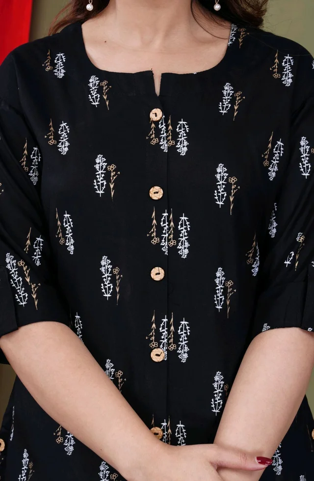 Casual Roll Up Sleeves Printed Women Green, Yellow, White Top
- Black, 2XL