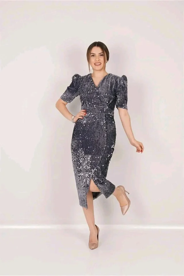 Partywear Bodycon Pink Dress
- Grey, XL