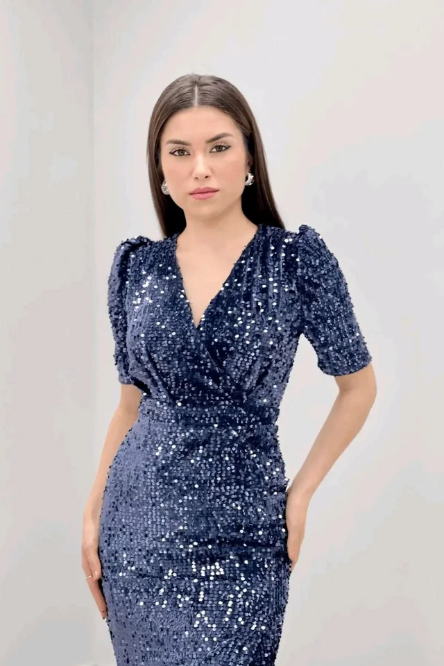 Partywear Bodycon Pink Dress
- Blue, XS