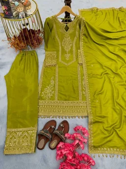 Heavy Chinon Silk kurti Eith Embroidered salwar And Dupatta Set
- Lemon Ginger, XXL