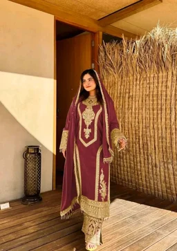 Heavy Chinon Silk kurti Eith Embroidered salwar And Dupatta Set
- Heath, XL