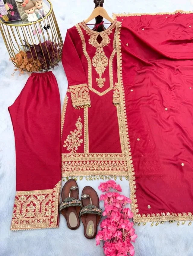 Heavy Chinon Silk kurti Eith Embroidered salwar And Dupatta Set
- Cardinal, XXL