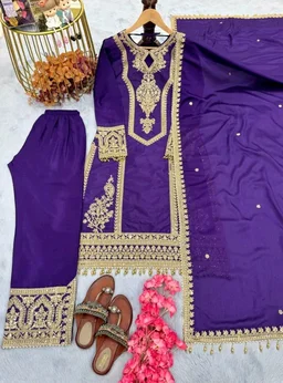 Heavy Chinon Silk kurti Eith Embroidered salwar And Dupatta Set
- Meteorite, XXXL