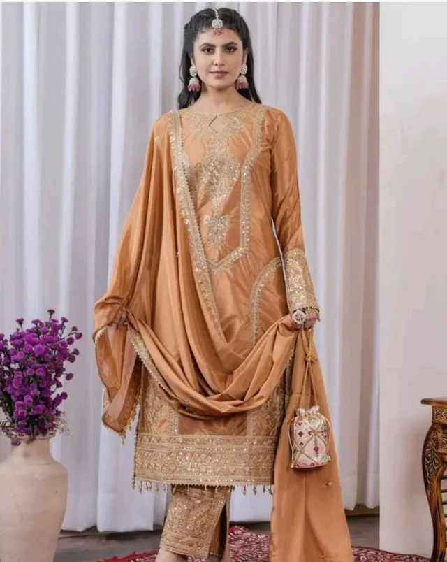 Heavy Chinon Silk kurti Eith Embroidered salwar And Dupatta Set
- Cape Palliser, L