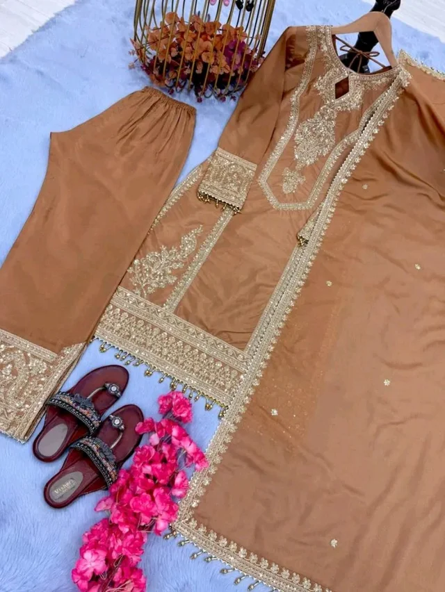 Heavy Chinon Silk kurti Eith Embroidered salwar And Dupatta Set
- Cape Palliser, M