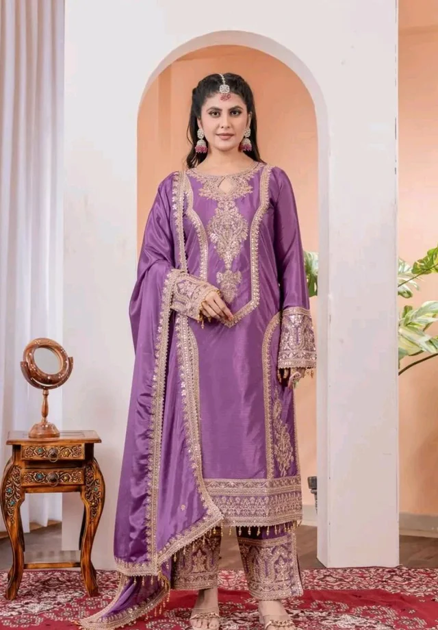 Heavy Chinon Silk kurti Eith Embroidered salwar And Dupatta Set
- Old Lavender, XXXL